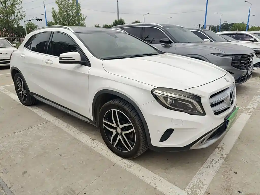 Mercedes-Benz GLA — миниатюра 4