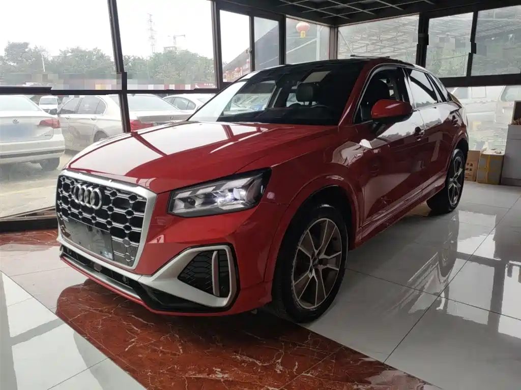 Audi Q2L 2022