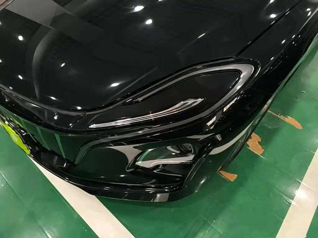 Hongqi Hongqi E-QM5 — миниатюра 24