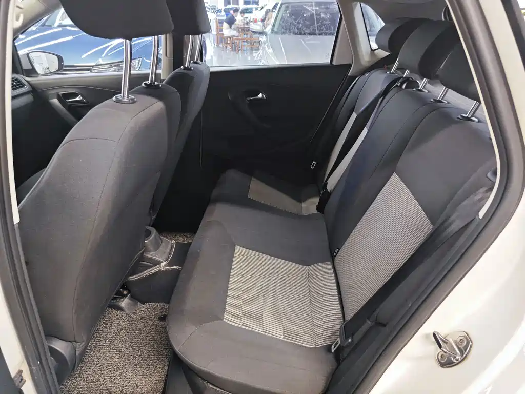 Volkswagen Polo — миниатюра 10