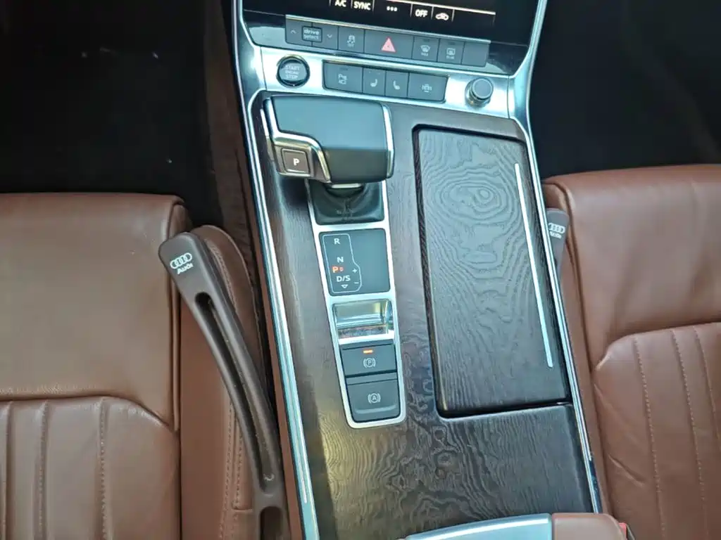 Audi A6L — миниатюра 14