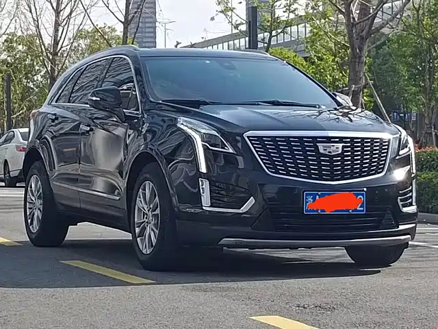 CADILLAC XT5