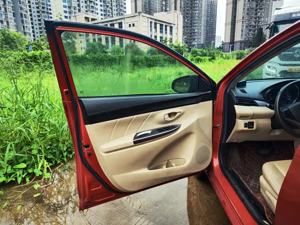 Toyota Vios — миниатюра 13