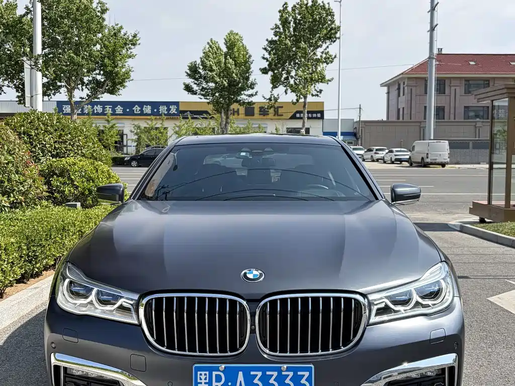 BMW 7 Series 7 2018 740Li xDrive Premium M Sport