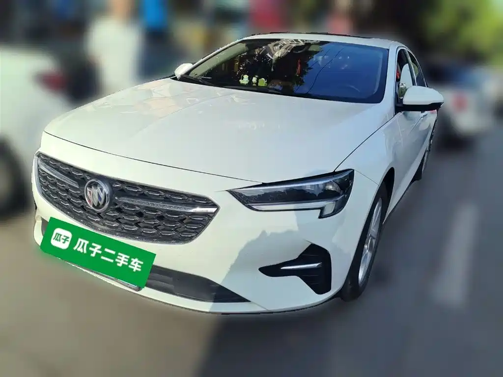 Buick Regal 2021