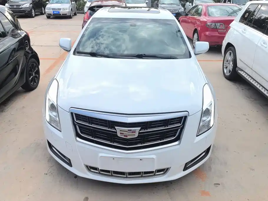 Cadillac XTS — миниатюра 2