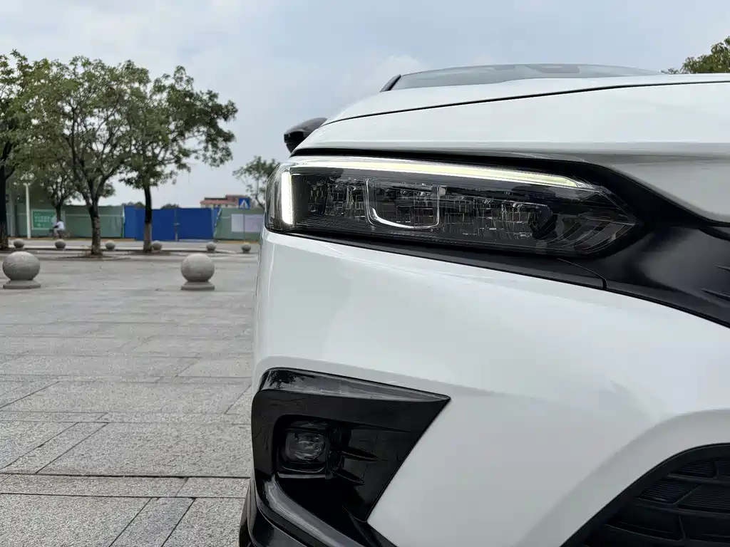 Honda Civic — миниатюра 21