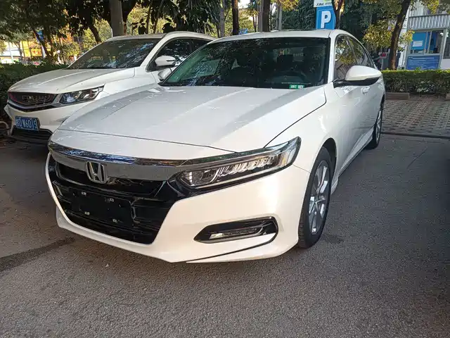 HONDA ACCORD 2018
