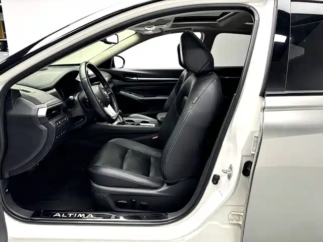 Nissan Teana — миниатюра 5