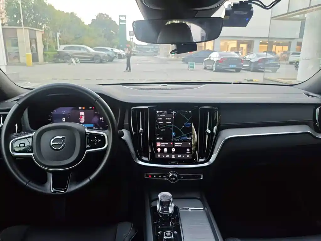 Volvo S60 — миниатюра 9