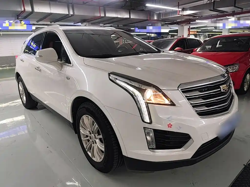 Cadillac XT5 — миниатюра 4