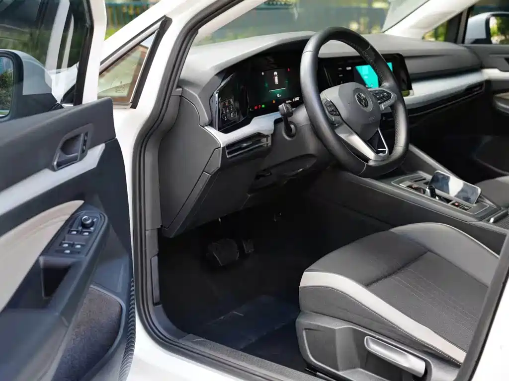 Volkswagen Golf — миниатюра 15