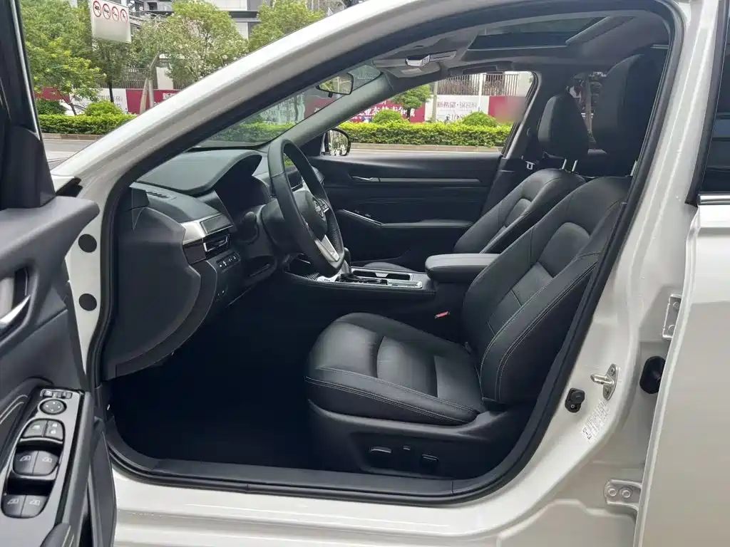 Nissan Teana — миниатюра 10