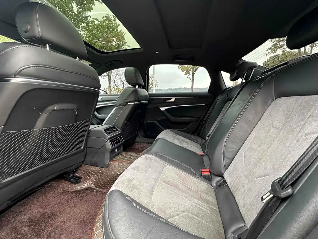 Audi A6L — миниатюра 7