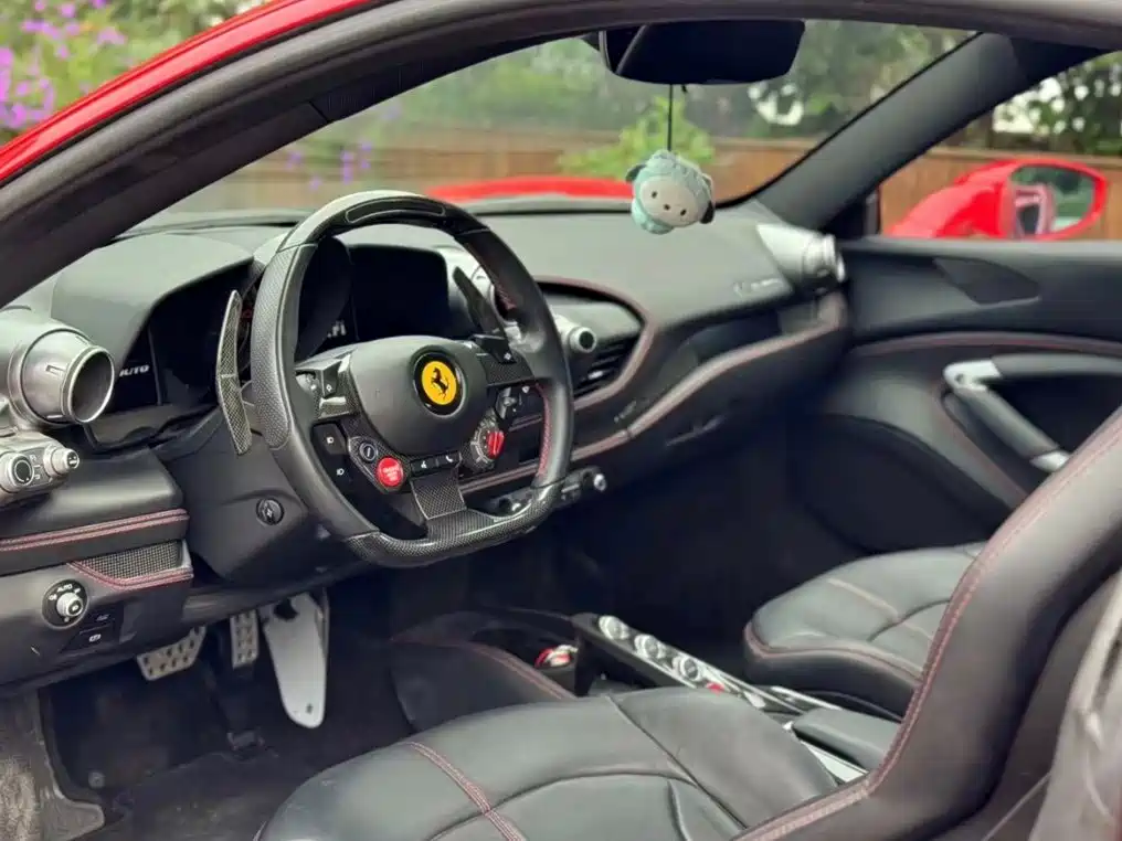 Ferrari F8 — миниатюра 5