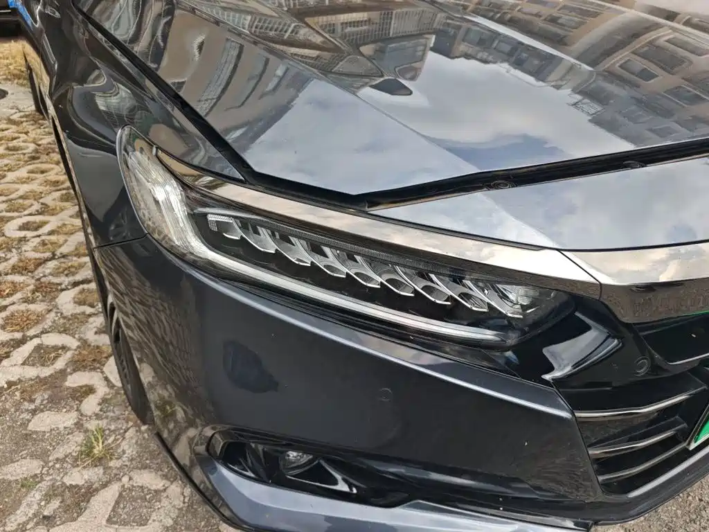 Honda Accord — миниатюра 7