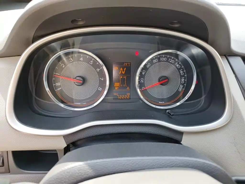 Chevrolet Sail — миниатюра 12