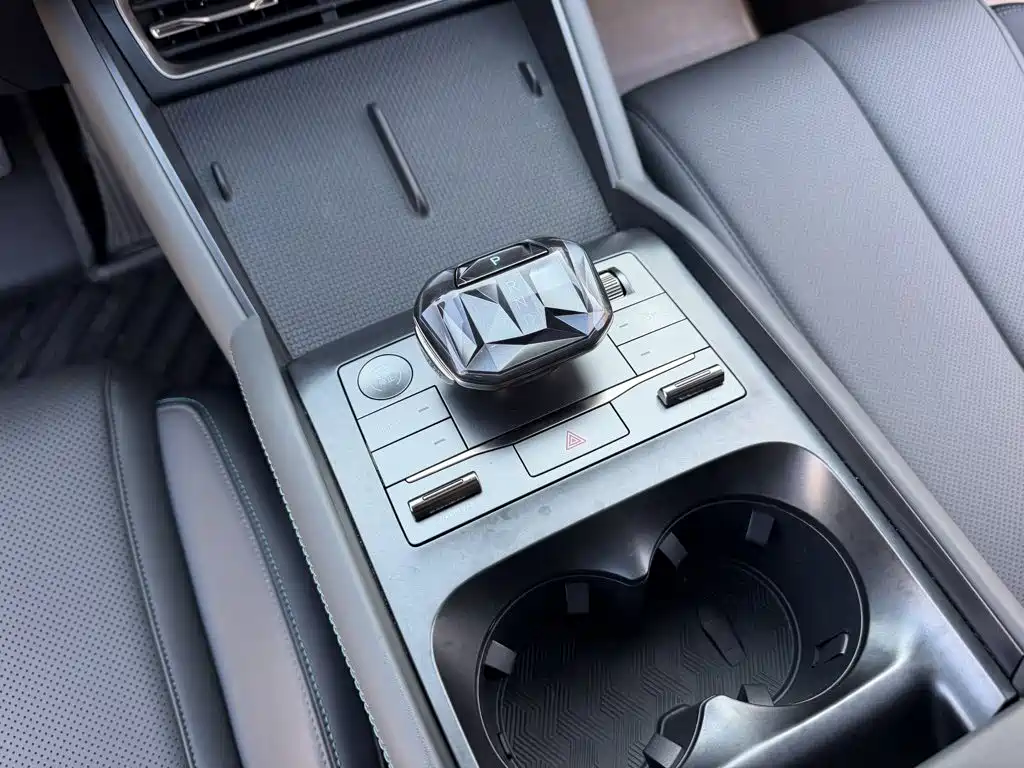 BYD Qin L — миниатюра 10