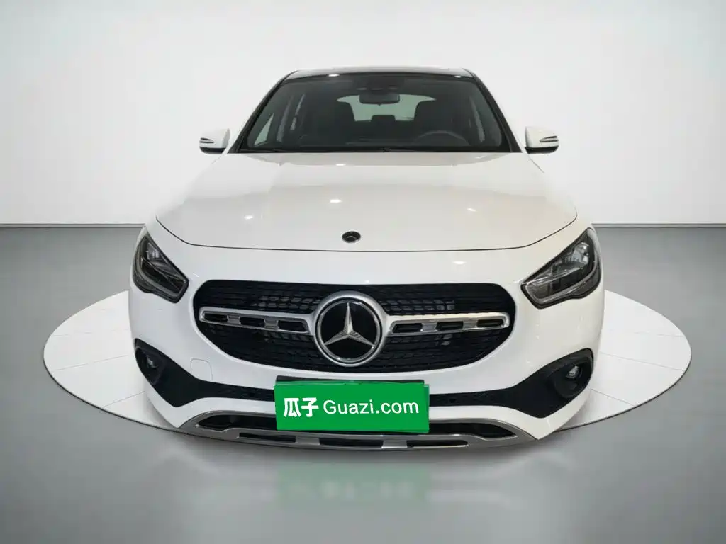 Mercedes-Benz GLA — миниатюра 23