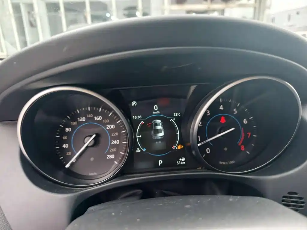 Jaguar XEL — миниатюра 14