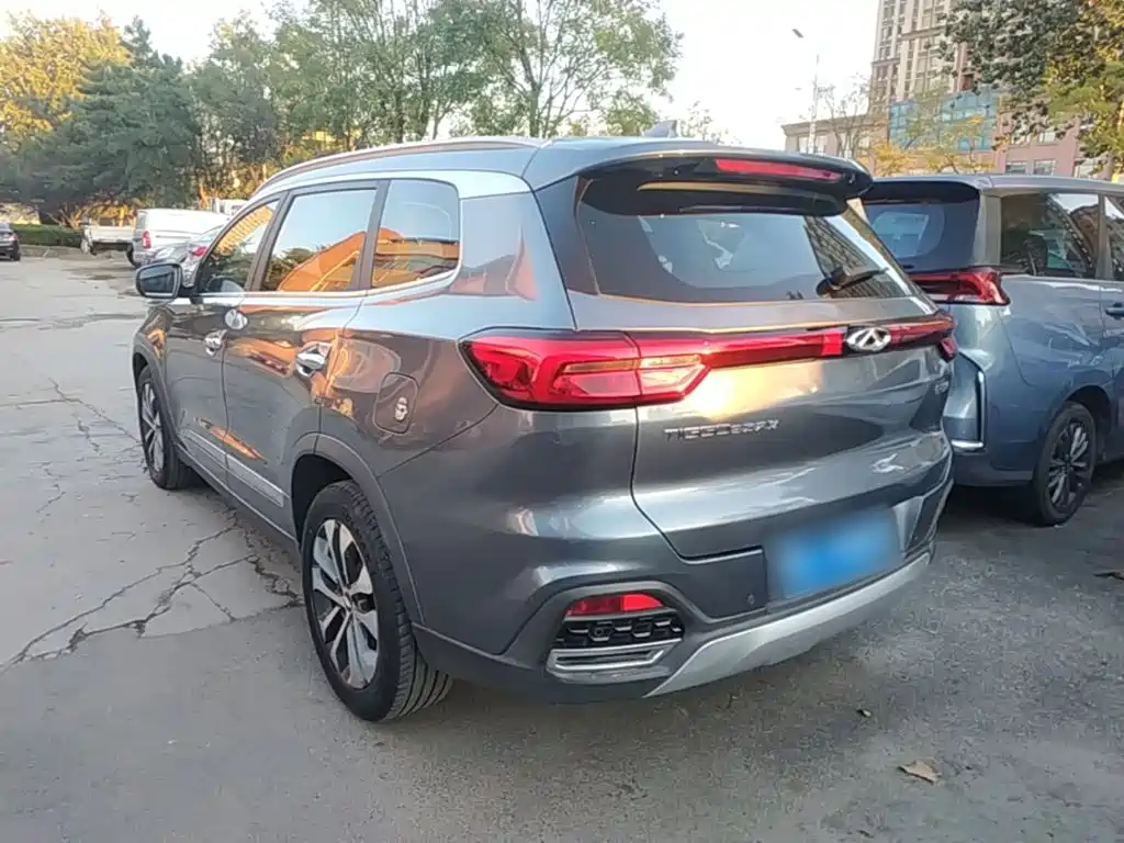 Chery Tiggo 8 — миниатюра 5