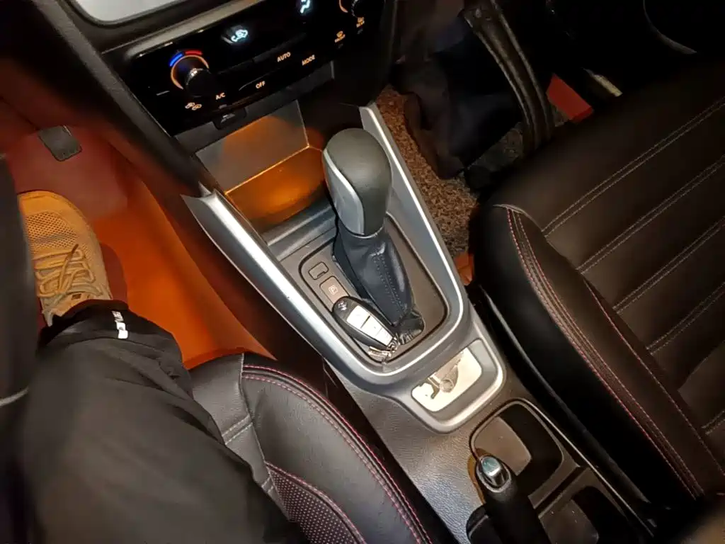 Suzuki Vitara — миниатюра 14