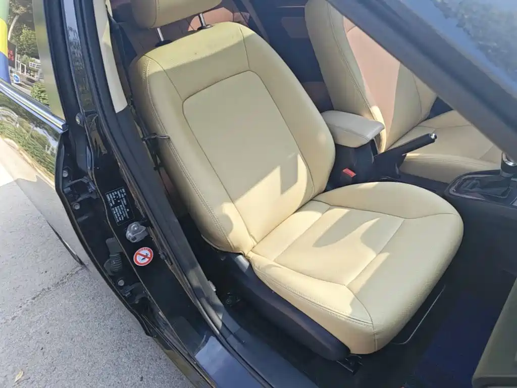 Bestune B30 — миниатюра 25