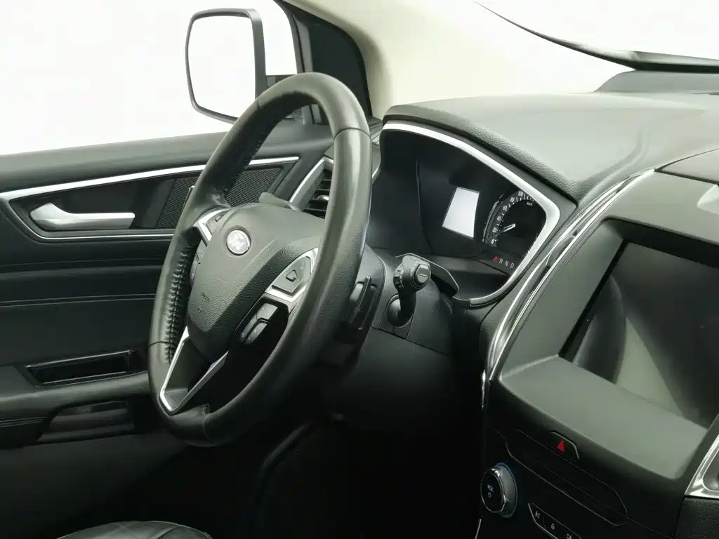 Ford Edge — миниатюра 22