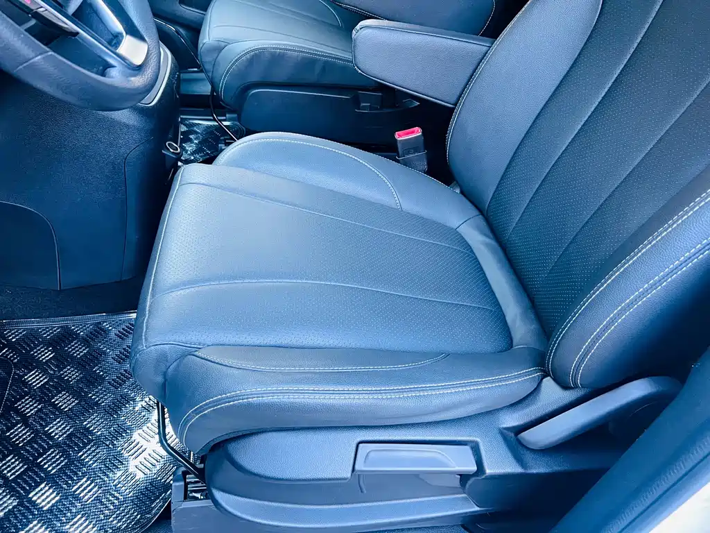 MAXUS G20 — миниатюра 11