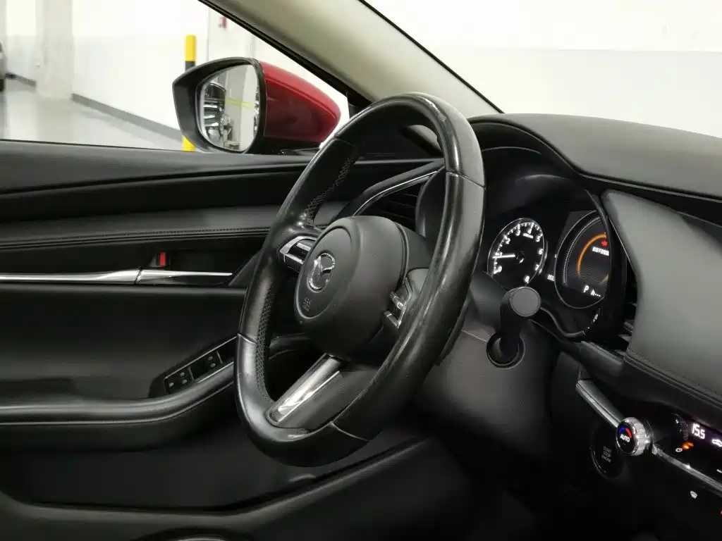 Mazda 3 Axela — миниатюра 22