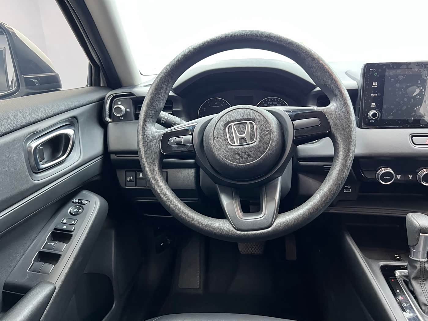 Honda XR-V 1.5 л 2023 г. Белый, пробег 30000 км