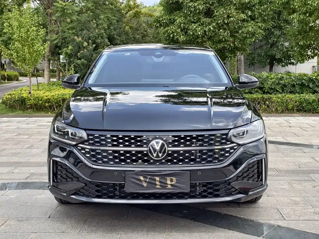 Volkswagen Lavida — миниатюра 2