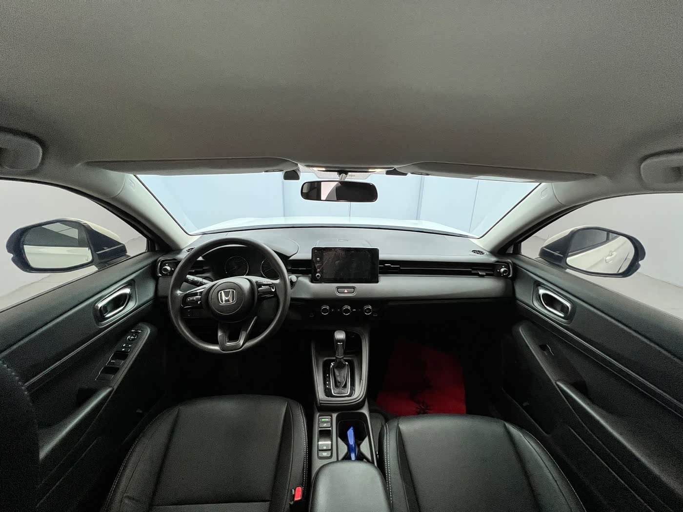 Honda XR-V 1.5 л 2023 г. Белый, пробег 30000 км