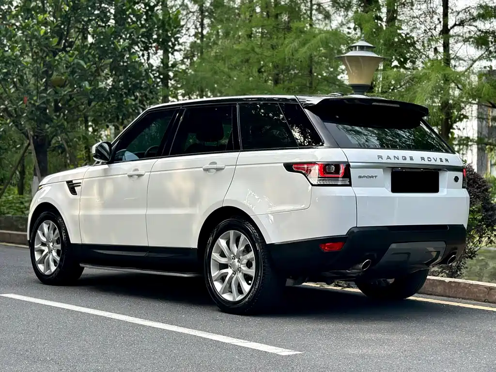 Land Rover Range Rover Sport 2016 3.0 SDV6 HSE DYNAMIC