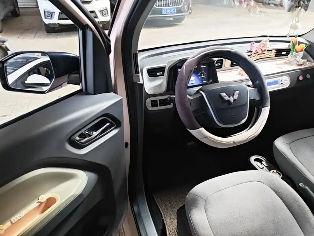 Wuling MINIEV — миниатюра 16