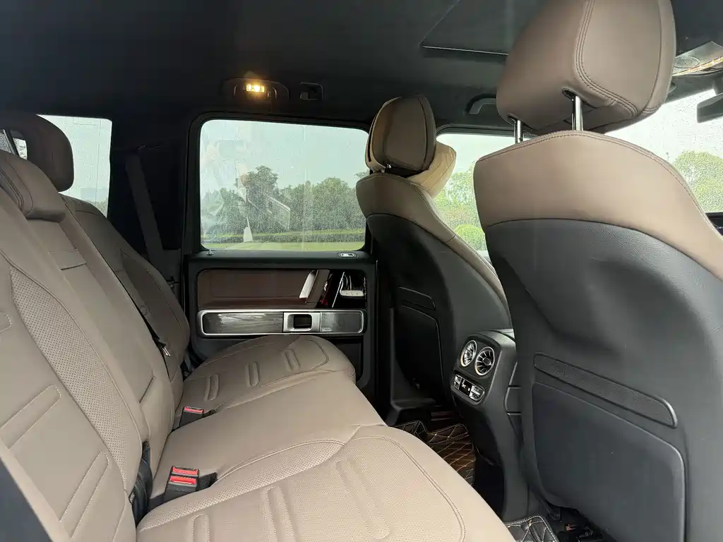 Mercedes-Benz G-Class — миниатюра 9