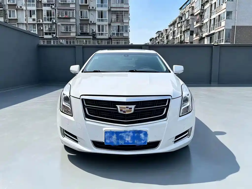 Cadillac XTS — миниатюра 2