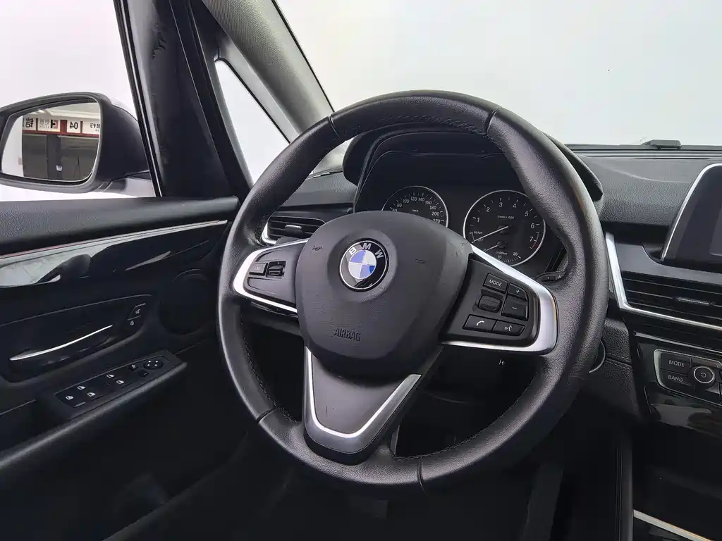 BMW 2 SERIES STATION WAGON