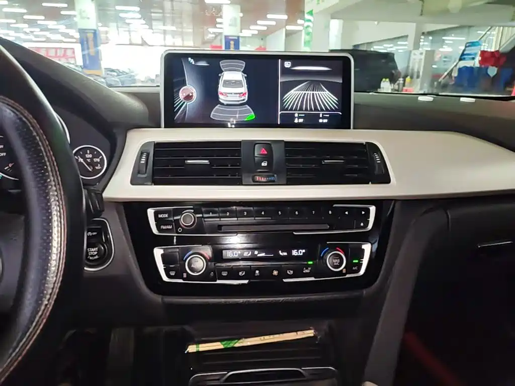 BMW 3 Series — миниатюра 13