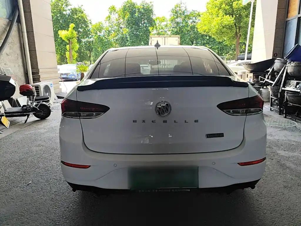 Buick Excelle — миниатюра 6