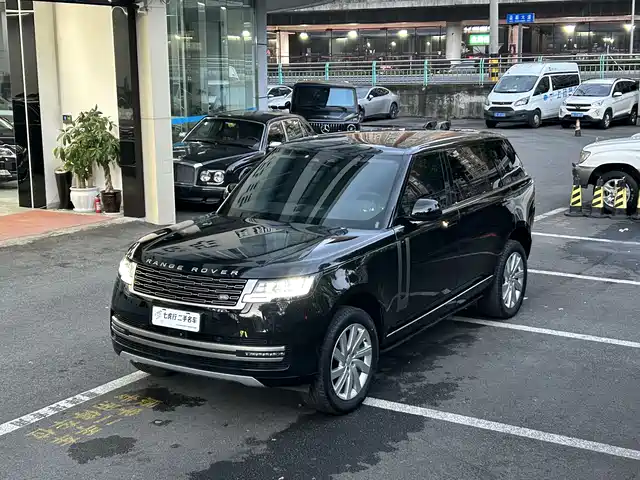 LAND ROVER RANGE ROVER 2024