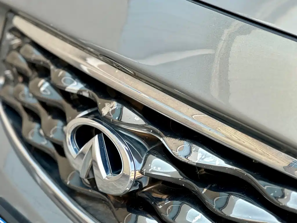 Infiniti FX — миниатюра 19