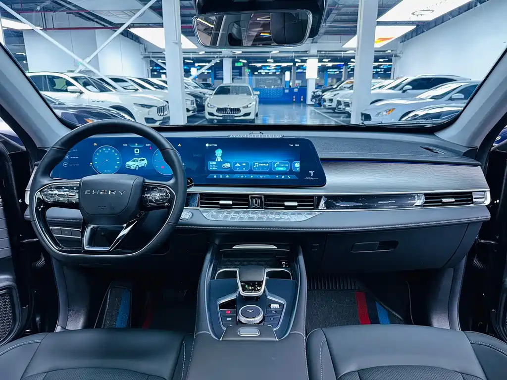 Chery 8 PRO 2025 290T Luxury