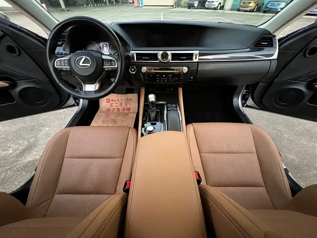 Lexus GS — миниатюра 16