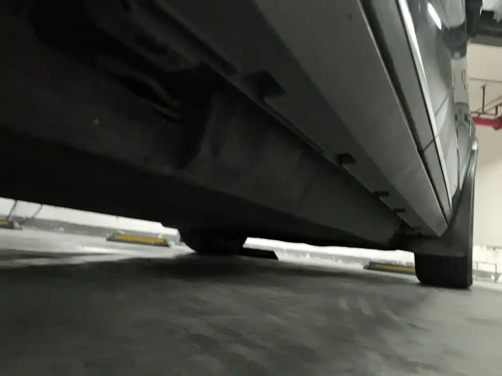 BYD Tang New Energy — миниатюра 17