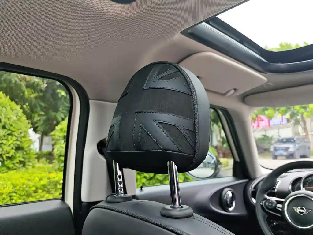 MINI Mini Clubman — миниатюра 21