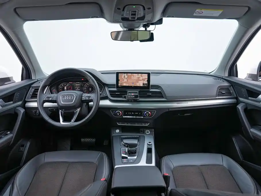 Audi Q5L — миниатюра 10