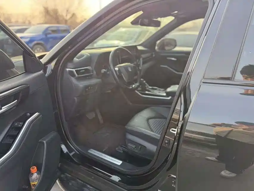 Toyota Crown Kluger — миниатюра 5