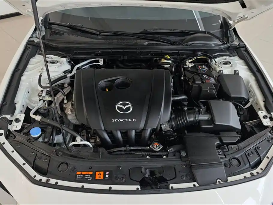 MAZDA 3 ANGKESAILA