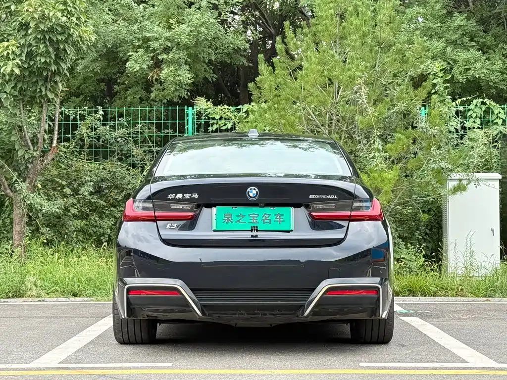 BMW i3 — миниатюра 6